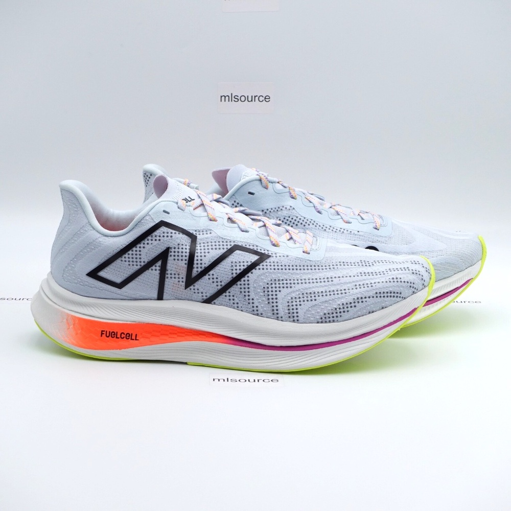 NEW Size 13 Men's WIDE 2E New Balance FuelCell SuperComp Trainer V2 Running Shoe - Picture 3 of 7